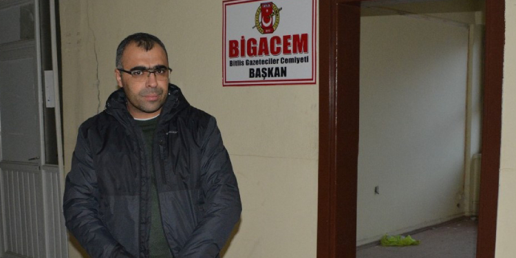 Hırsızlar Bitlis Gazeteciler Cemiyeti’ni soydu Hırsızlar Bitlis Gazeteciler Cemiyeti’ni soydu