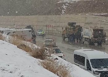 Van’da mülteci taşıyan minibüse ateş açıldı: 1 ölü, 1 yaralı