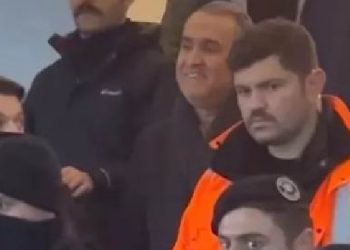 Adıyaman’da halk yürüdü: Vali sırıtarak yanıt verdi