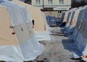 “Deprem bölgesinde 265 bin hamile kadın var”