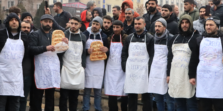 Fırın işçilerinin eylemi sonuç verdi Fırın işçilerinin eylemi sonuç verdi