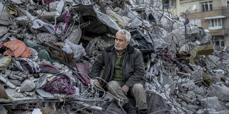 Hatay depreminde 6 kişi yaşamını yitirdi, 562’si yaralı Hatay depreminde 6 kişi yaşamını yitirdi, 562’si yaralı