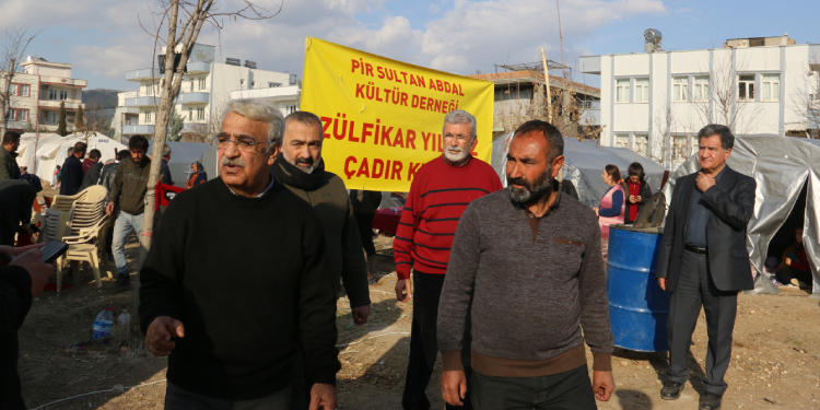 HDP Eş Genel Başkanı Sancar: Halkın hakikati, dayanışmadır HDP Eş Genel Başkanı Sancar: Halkın hakikati, dayanışmadır