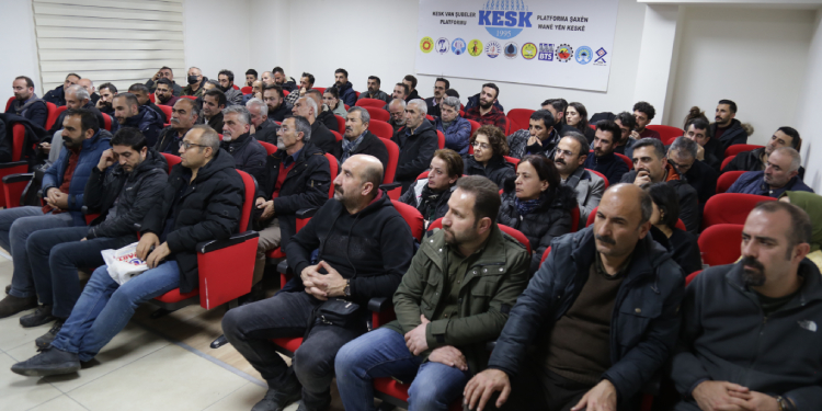 HDP Van’da emekçilerle buluştu HDP Van’da emekçilerle buluştu