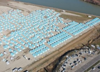 İHD Diyarbakır Valiliği’ne başvurdu: Çadır Kent’in yeri değiştirilsin