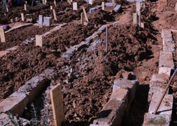 İslahiye’de yıkım mezarlığa yansıdı