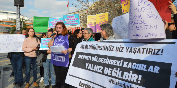 İzmir’de depremzede kadınlar için dayanışma kampanyası İzmir’de depremzede kadınlar için dayanışma kampanyası