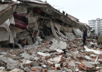 Jeofizikçi Şahan: Binaların peksimet gibi çökmesi denetimin yapılmadığını gösteriyor