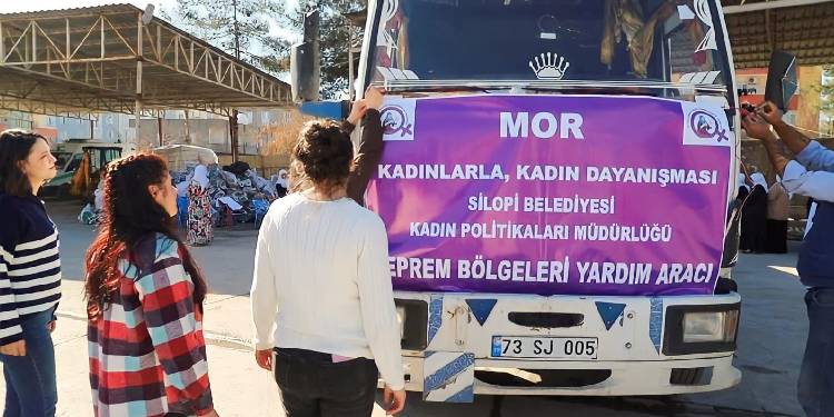 Kadınlar dayanışma seferberliğiyle 8 Mart’a gidiyor Kadınlar dayanışma seferberliğiyle 8 Mart’a gidiyor