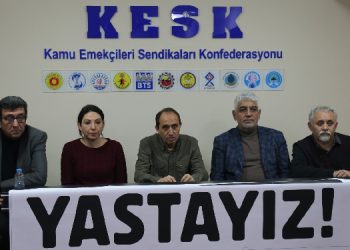 KESK: Depremin gerçekliğini saklamak insanlık dışıdır