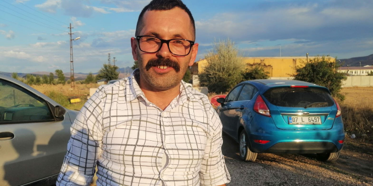 MA muhabiri Güleş röportaj yaptığı kişiyle birlikte gözaltına alınmış MA muhabiri Güleş röportaj yaptığı kişiyle birlikte gözaltına alınmış