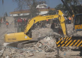 Şanlıurfa Cumhuriyet Başsavcılığı soruşturma başlattı: Yıkılan binalarda ciddi malzeme kusuru var