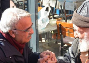 Sancar’dan depremzedelere: Yaraları birlikte saracağız