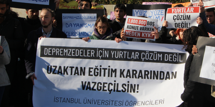 Üniversite öğrencileri: Derhal bu yanlış karardan vazgeçin Üniversite öğrencileri: Derhal bu yanlış karardan vazgeçin