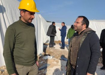 Yeniden inşa için seferberlik çağrısı: Halk topraklarını terk etmemeli