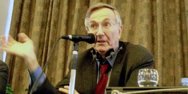 Seymour Hersh: ABD, Ukrayna’daki çatışmalara NATO kılıfı altında doğrudan müdahil olabilir Seymour Hersh: ABD, Ukrayna’daki çatışmalara NATO kılıfı altında doğrudan müdahil olabilir