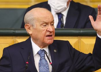 Bahçeli: 3 arkadaşımla İmralı’ya gitmekten imtina etmem Bahçeli: 3 arkadaşımla İmralı’ya gitmekten imtina etmem