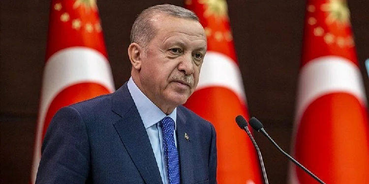 Erdoğan seçim kararını imzaladı Erdoğan seçim kararını imzaladı
