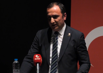 “Eğitimin adı var, kendisi yok”