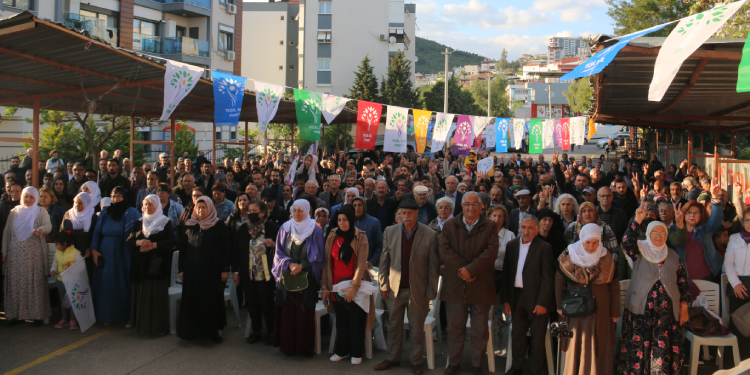 Akın: Değişimin adresi Yeşil Sol Parti’dir Akın: Değişimin adresi Yeşil Sol Parti’dir
