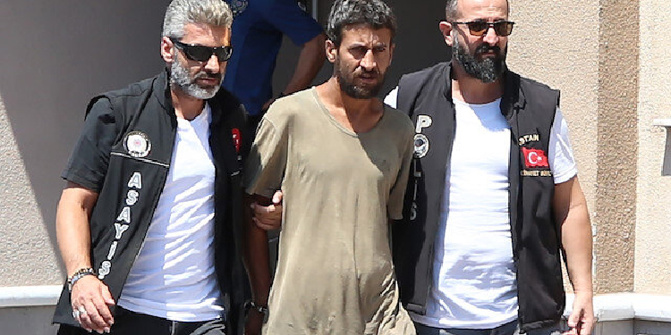 Boşanma aşamasındaki Ayşe Korur’u katleden sanık yargılandı Boşanma aşamasındaki Ayşe Korur’u katleden sanık yargılandı