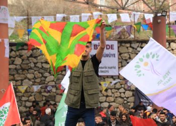 Dengeleri bozacak gençler: Yeşil Sol Parti’de kenetlenelim