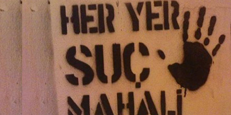 Gözaltındaki çocuğa çıplak arama işkencesi Gözaltındaki çocuğa çıplak arama işkencesi