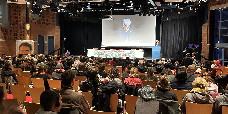 Hamburg’ta “Dünyamızı Geri İstiyoruz” konferansı Hamburg’ta “Dünyamızı Geri İstiyoruz” konferansı