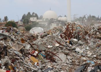 Hatay’da molozlar 22 sahaya dökülüyor