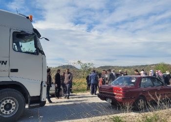 Muğla’da köylüler talana karşı yol kapattı