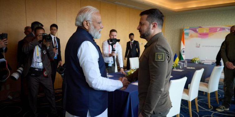 G7 zirvesine katılan Zelenskiy, 3 ülkenin liderleriyle görüştü G7 zirvesine katılan Zelenskiy, 3 ülkenin liderleriyle görüştü
