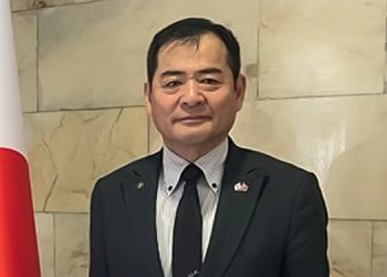 Japon deprem uzmanı uyardı: Doğudan batıya harekete geçti