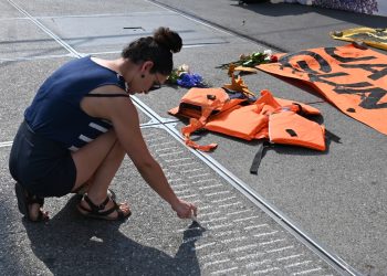 Luzern’de mülteciler için eylem: Avrupa sınırlarını yıkın