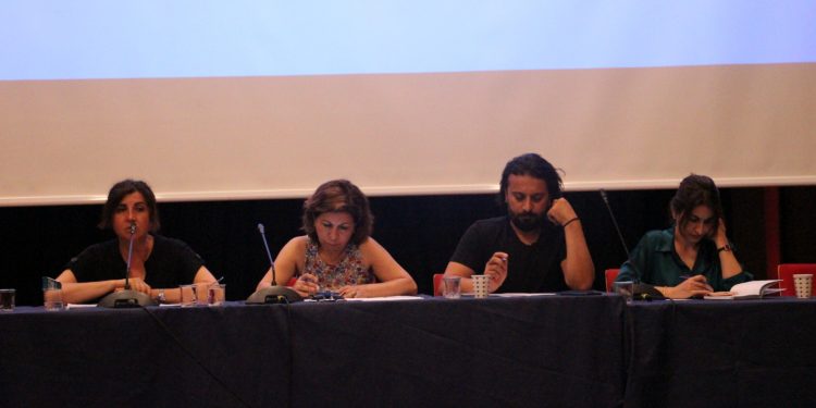 GÖÇİZDER paneli: Milliyetçilik ile ırkçılığı yükselten bir devlet aklı var GÖÇİZDER paneli: Milliyetçilik ile ırkçılığı yükselten bir devlet aklı var