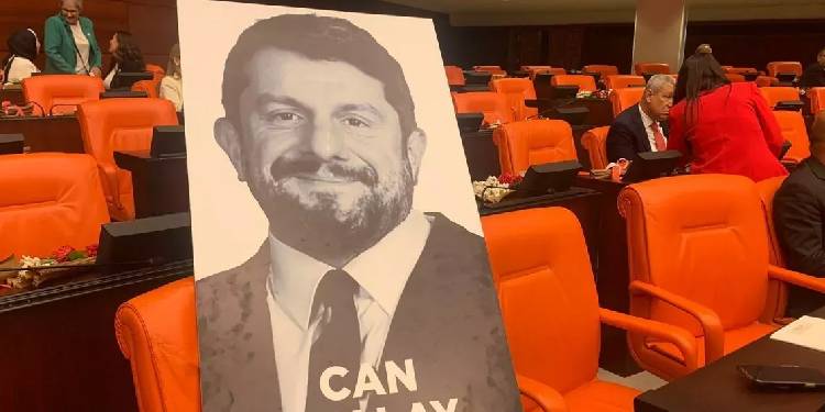 Tip Hatay Milletvekili Can Atalay: Demokrasi bir bütündür, bölünemez Tip Hatay Milletvekili Can Atalay: Demokrasi bir bütündür, bölünemez