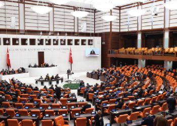 İlk 8 maddesi görüşüldü: Bu bütçe emeğin değil İlk 8 maddesi görüşüldü: Bu bütçe emeğin değil