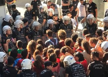 Kadıköy’de Suruç Katliamı’nın 8. Yılında Gözaltına Alınan Üniversitelilerden 6’sı Tutuklandı