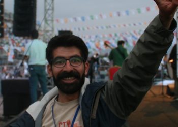 Gazeteci Akyüz ve Yükler serbest bırakıldı Gazeteci Akyüz ve Yükler serbest bırakıldı