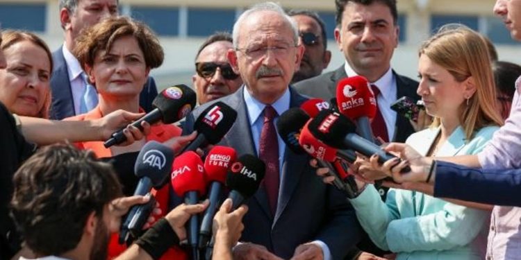 Kılıçdaroğlu’ndan tutuklu vekil Atalay’a ziyaret
