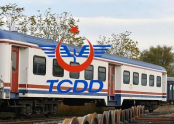 Denizli’de 250 yolcunun bulunduğu trende yangın