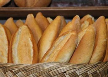 Adana’da ekmeğe yüzde 50 zam Adana’da ekmeğe yüzde 50 zam