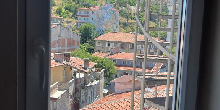 Altındağ’da HDP binasına silahlı saldırı Altındağ’da HDP binasına silahlı saldırı