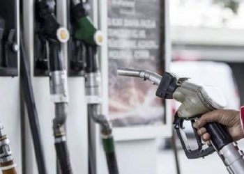 Benzin ve motorine KDV zammı
