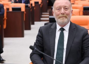 Ek bütçe görüşmeleri başladı: Masanın altında ekonomi de kaldı!