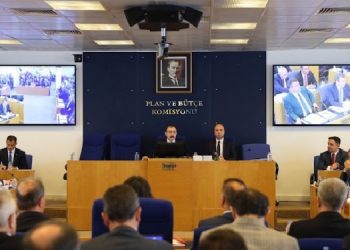 Erdoğan’a 2 trilyon 181 milyar borçlanma yetkisi verme talep edildi