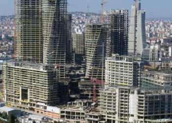 Finans Merkezi Şantiyesi’nde işçilerden eylem