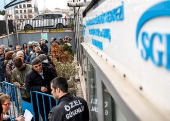 Her 100 EYT’liden 40’ı çalışmaya devam ediyor Her 100 EYT’liden 40’ı çalışmaya devam ediyor