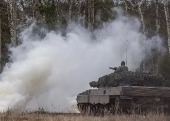 İngiltere: Ukrayna’ya planlanandan 15 kat fazla mermi gönderdik