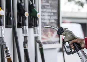 Motorine büyük zam: Pompa fiyatlarına yansıdı