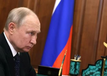 Putin dış ticarette hasım ülkelere yönelik misilleme önlemlerinin süresini 2 yıl uzattı